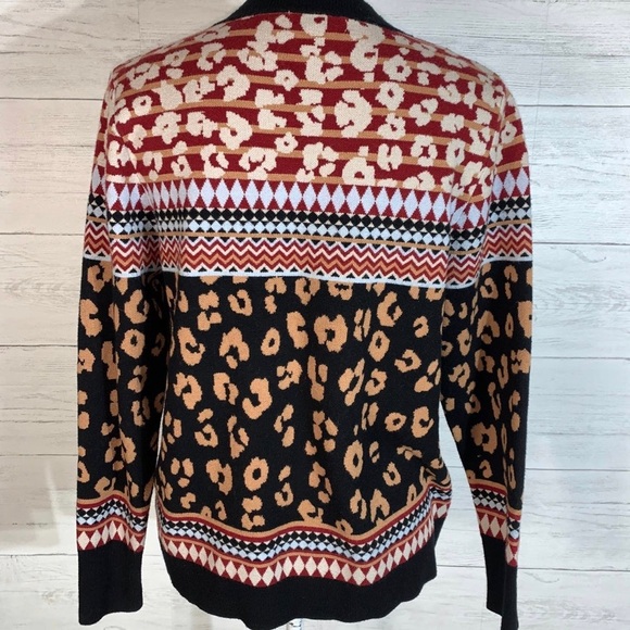Andree By Unit Size M Leopard Print Pullover Sweater - Picture 4 of 13